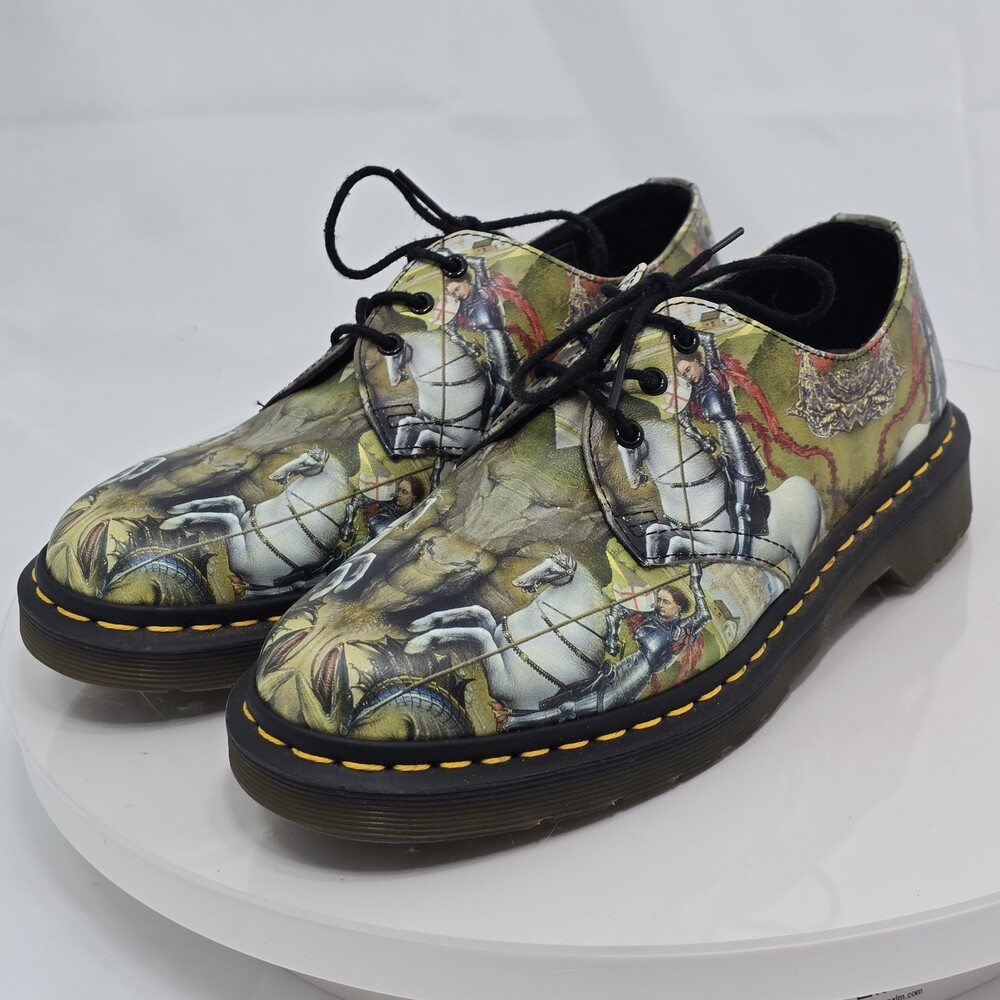 Rare Dr. Martens 1461 St George and the Dragon US Women 8/Men 7 Shoes Museum Art